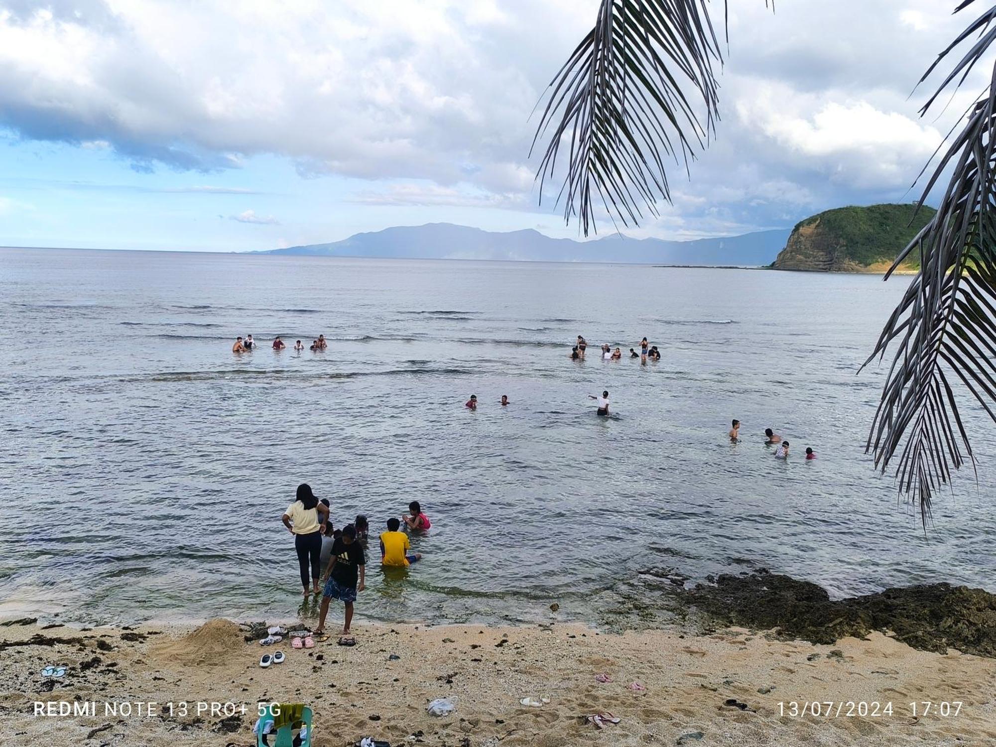 Jay Henry Transient Beach House, B Pagudpud, Blue Lagoon Beach Extérieur photo